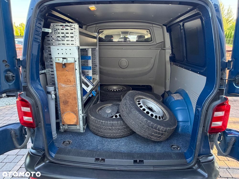 Volkswagen Transporter - 25
