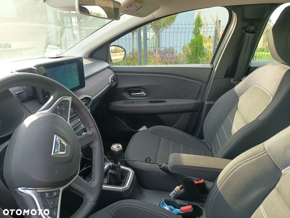 Dacia Logan 0.9 TCe Laureate S&S - 6