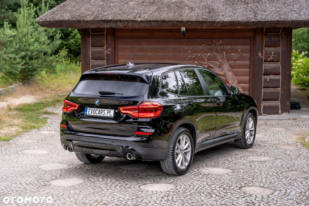 BMW X3 xDrive20d Advantage - 5