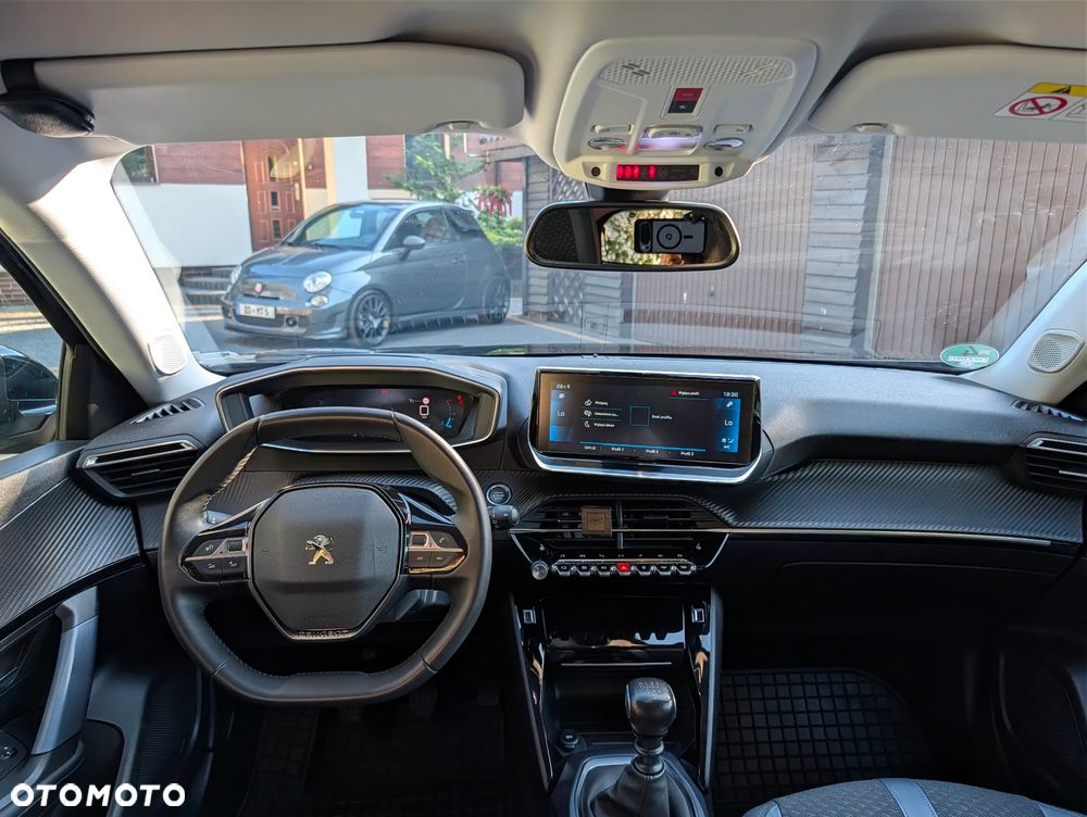 Peugeot 2008 - 15