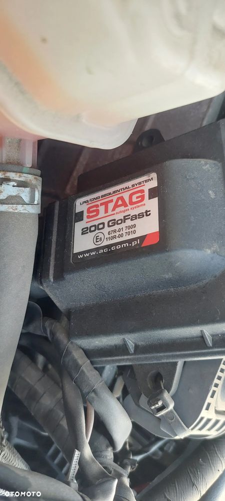 Lexus CT 200h Classic - 9