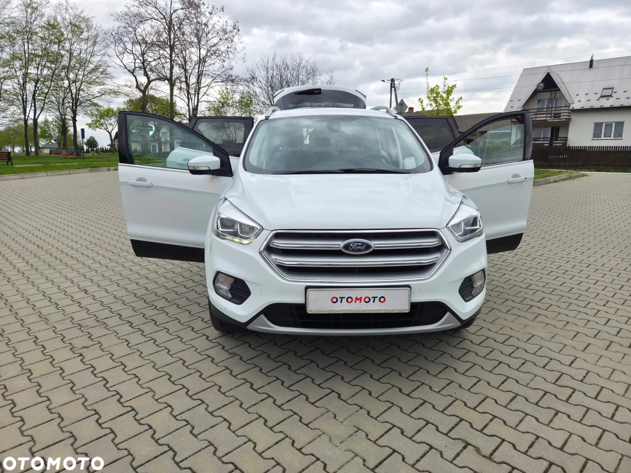 Ford Kuga 1.5 EcoBoost FWD Titanium - 17