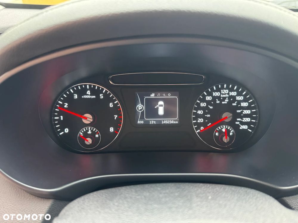 Kia Sorento ver-2-4-gdi-l - 11