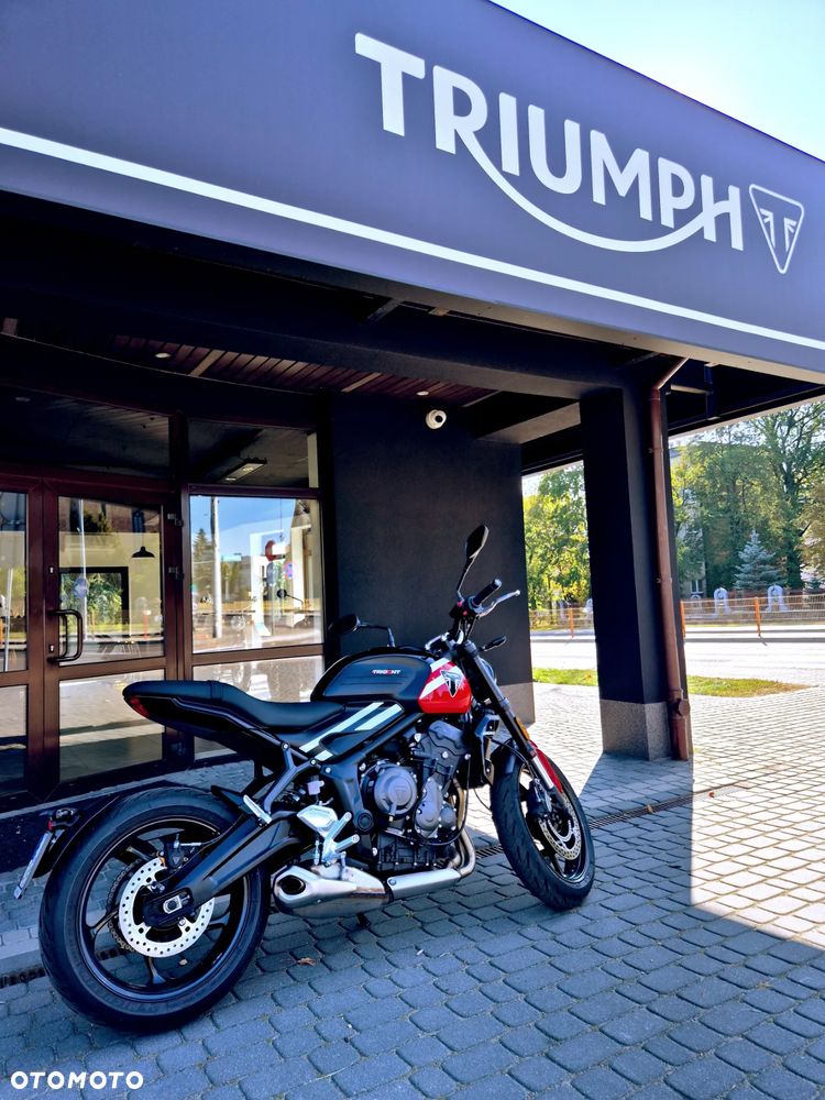 Triumph Trident - 4