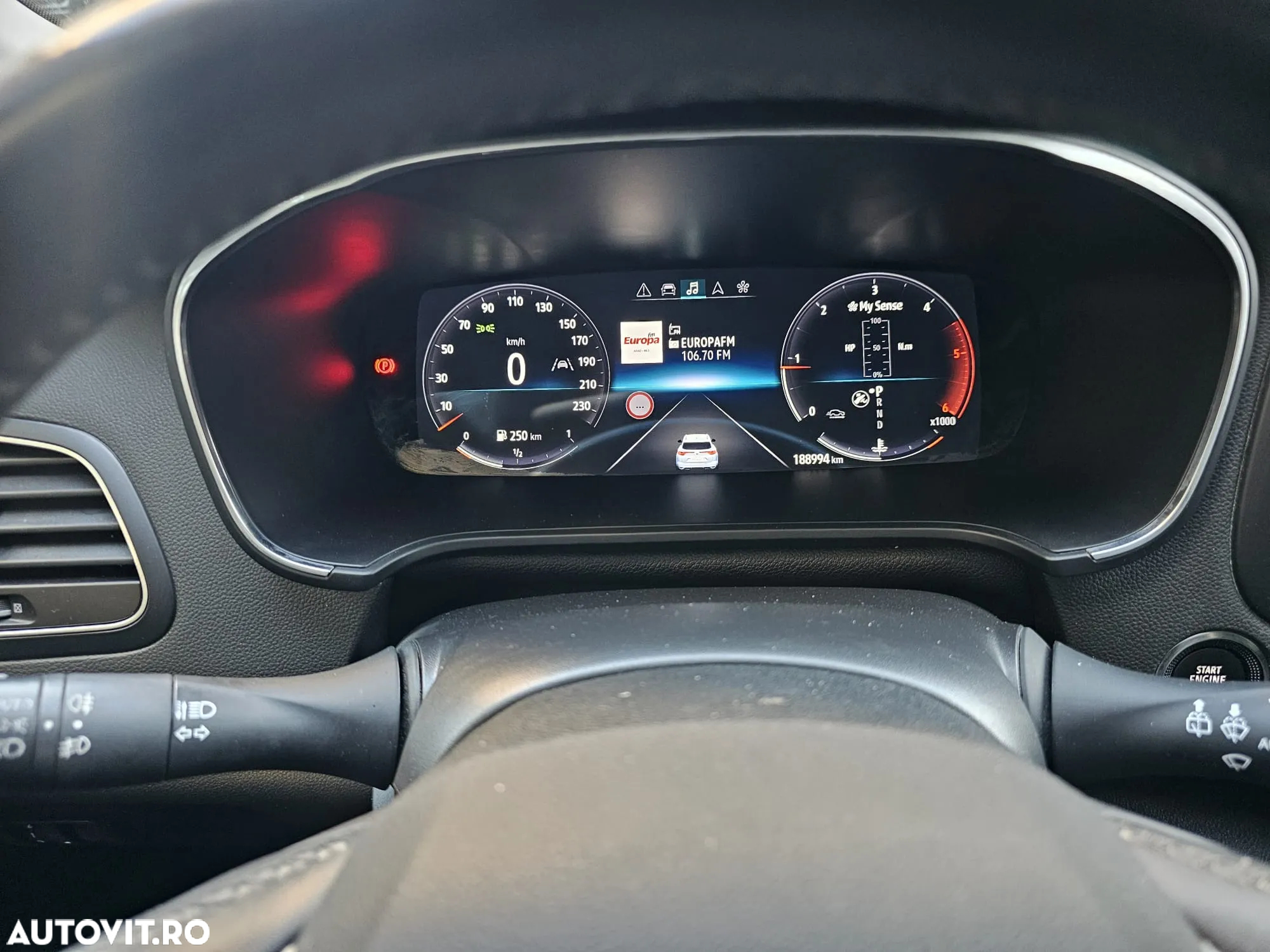 Renault Megane Grandtour BLUE dCi 115 EDC INTENS - 19