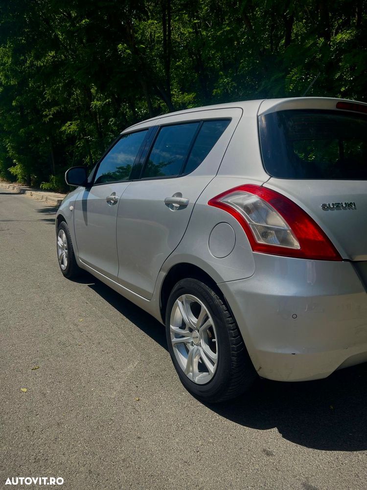Suzuki Swift - 3