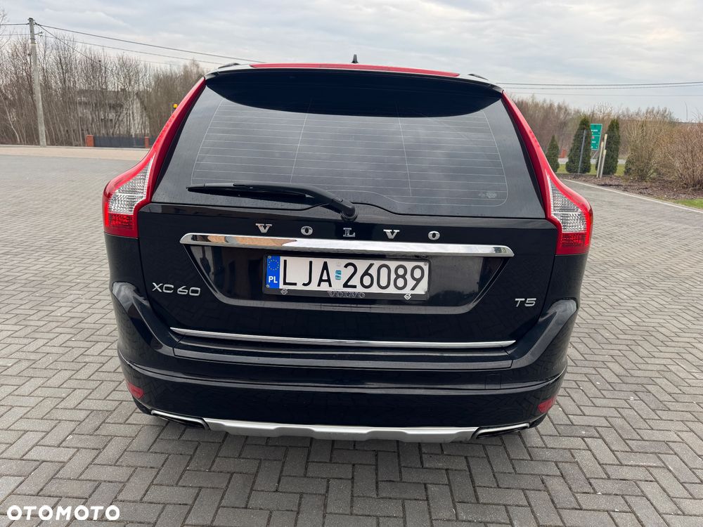 Volvo XC 60 T5 Geartronic Summum - 4