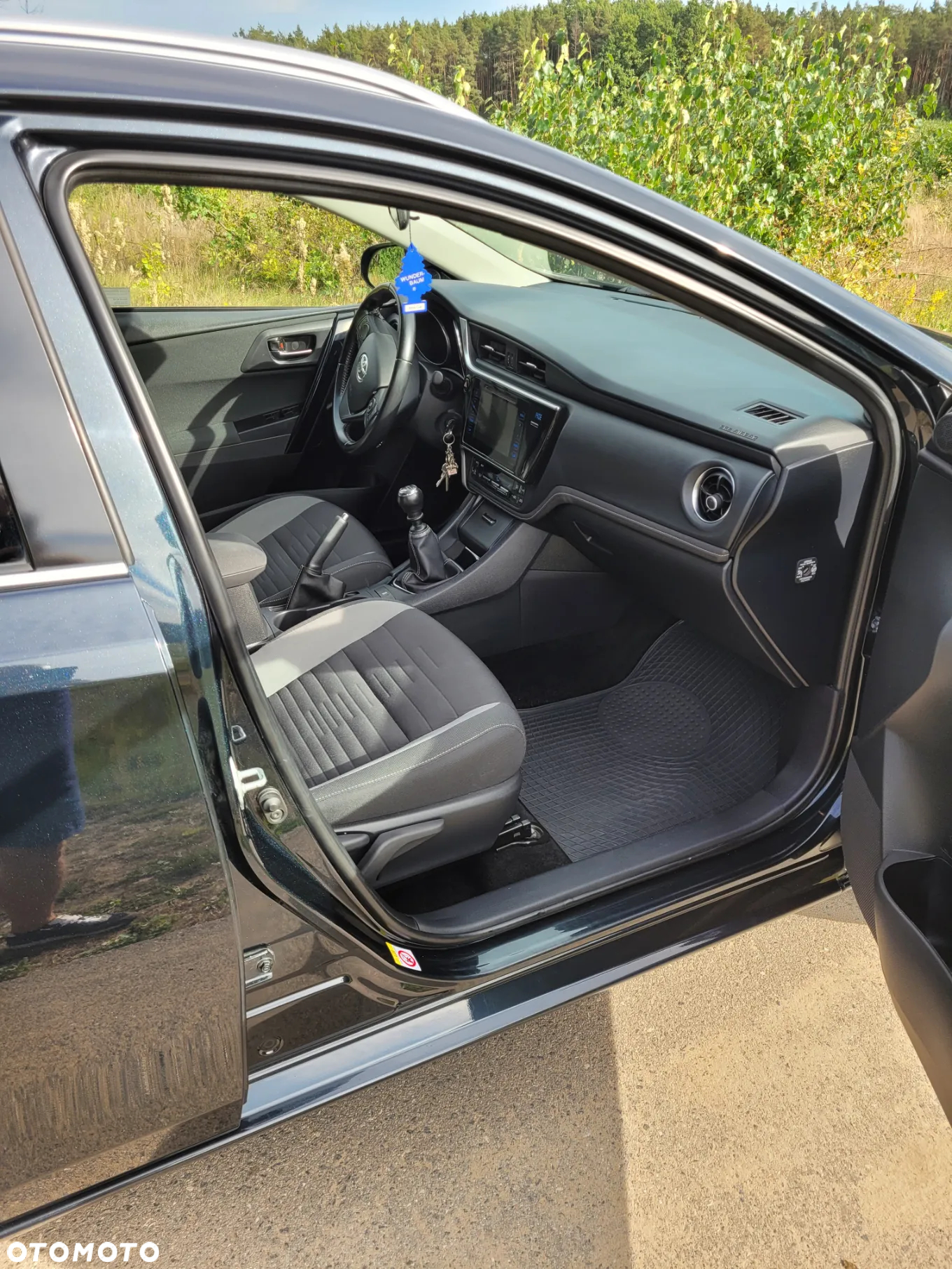 Toyota Auris - 11