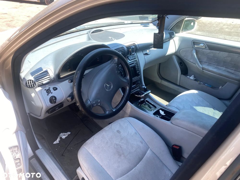 Mercedes C 2,0 KOMPRESOR na części - 5