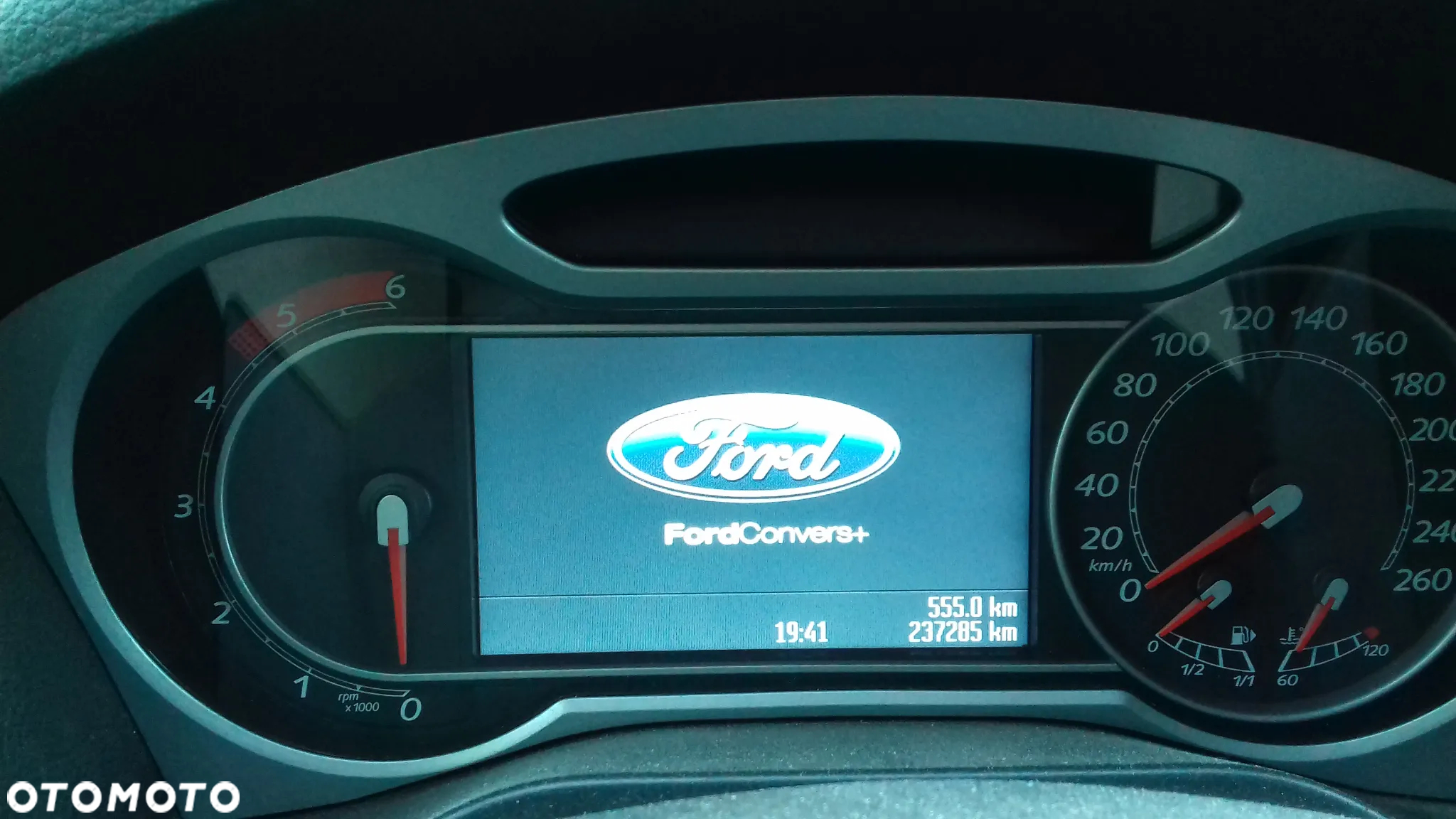 Ford S-Max 2.0 TDCi Titanium - 10