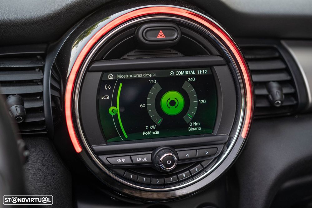 MINI Cabrio Cooper Premium Extra JCW Auto - 27