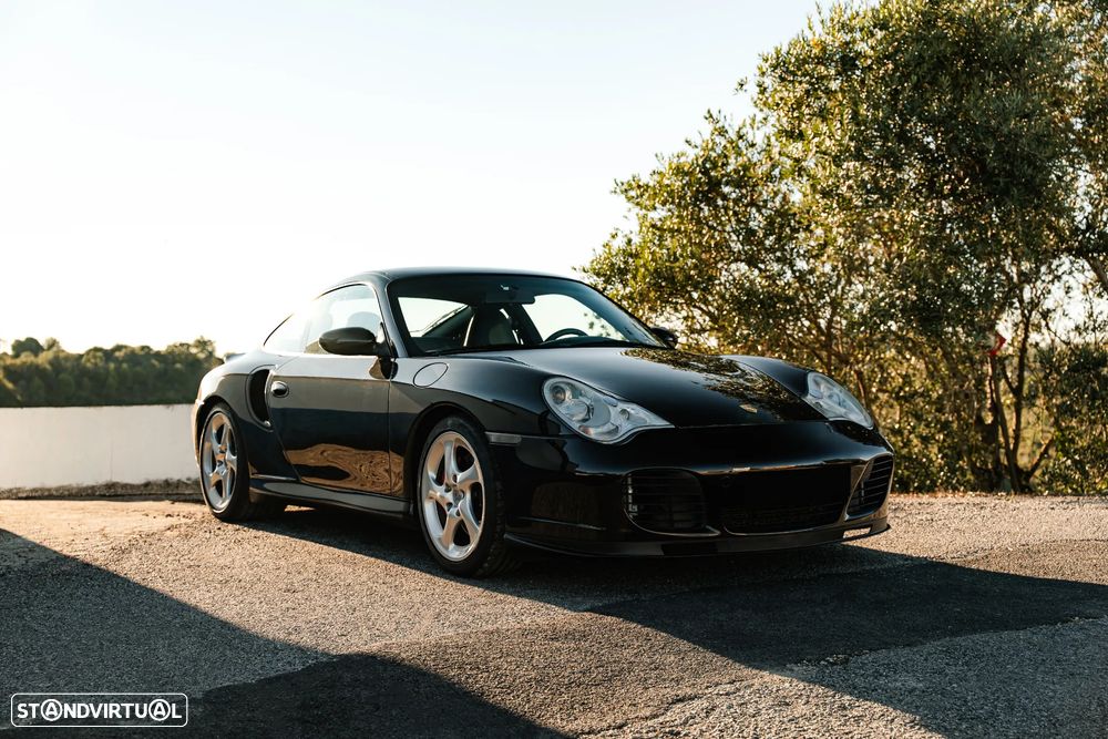 Porsche 911 (996) Turbo - 2