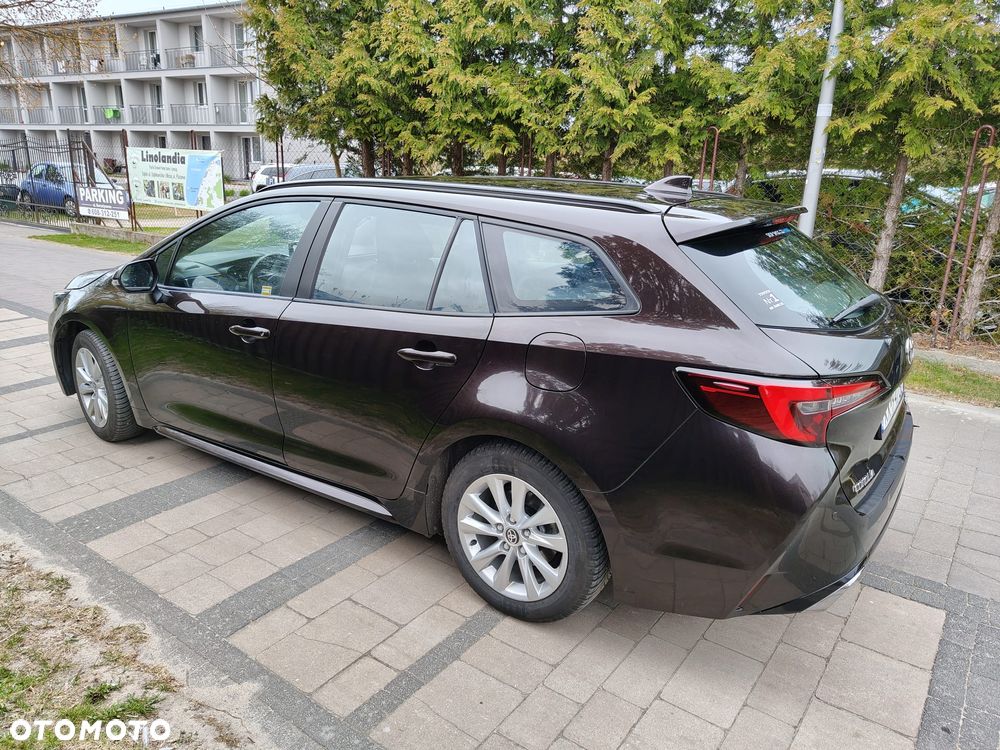 Toyota Corolla 1.8 Hybrid Comfort - 4