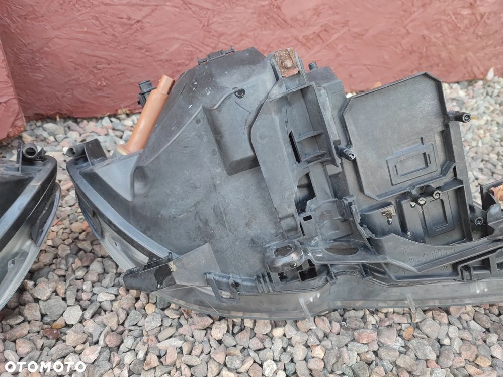 BMW E46 COUPE / CABRIO LIFT ( PO LIFT ) ORYGINALNE LAMPY PRZÓD MARKI AL Automotive Lighting LEWA / PRAWA EUROPA POD ŻARÓWKĘ H7 + BIAŁE KIERUNKOWZKAZY O NR. 63 12 7 165 889 / 63 12 7 165 890 / 63 12 7 165 919 / 63 12 7 165 920 OEM W BARDZO DOBRYM STANIE - 29