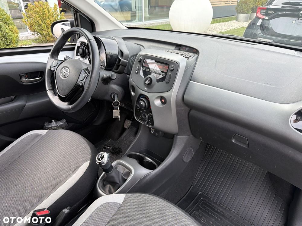 Toyota Aygo - 19