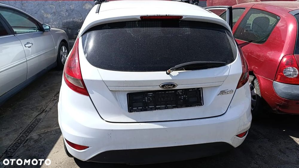 35455 ford fiesta mk7 1.4 tdci na części lakier H9 - 12