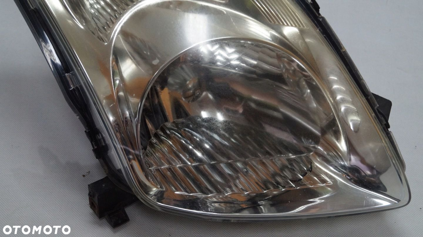 LAMPA PRZEDNIA PRAWA SUZUKI SWIFT MK6 - 4