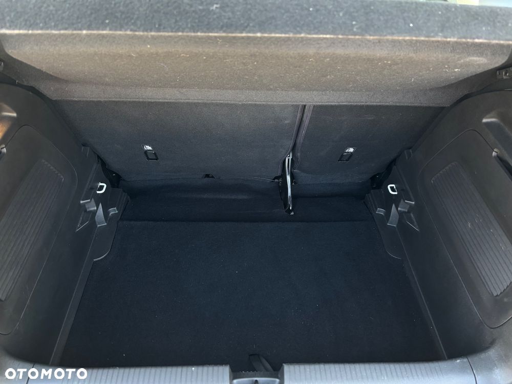 Opel Crossland X 1.2 Selection - 17