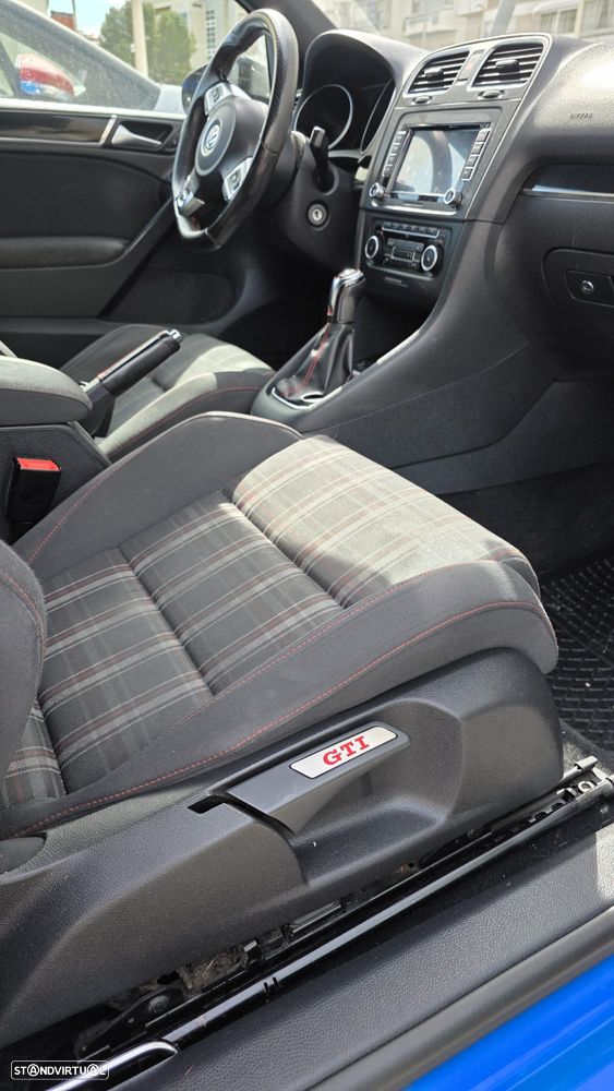 VW Golf 2.0 GTI - 5
