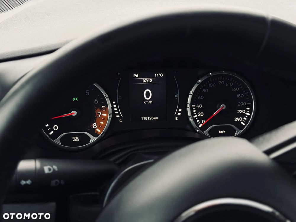 Jeep Renegade 1.4 MultiAir Longitude - 31