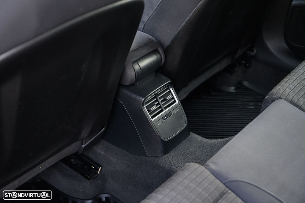 Audi A3 Sportback 1.6 TDI S-line - 24