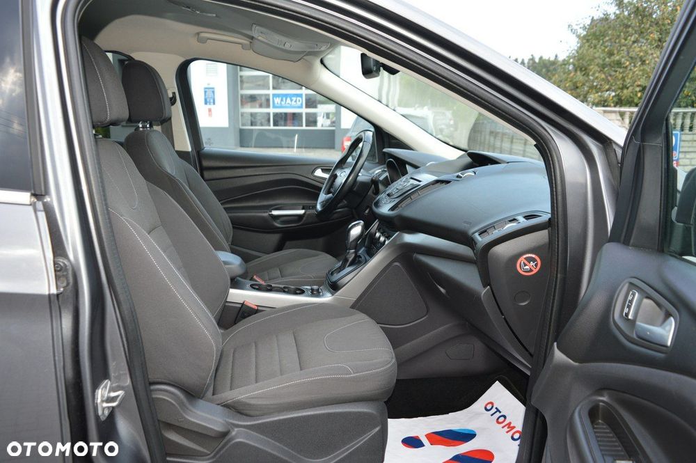 Ford Kuga - 27
