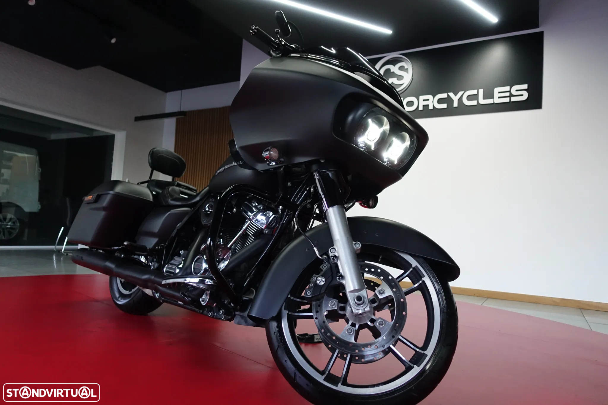 Harley-Davidson Road Glide C/Nova - 34