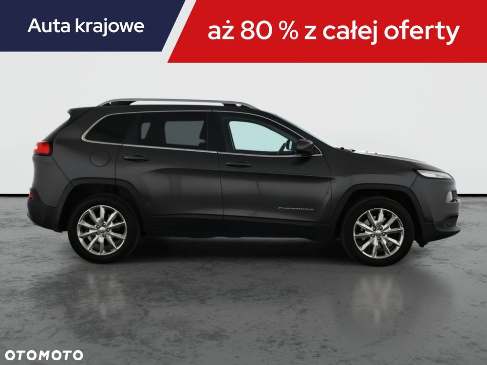 Jeep Cherokee - 8