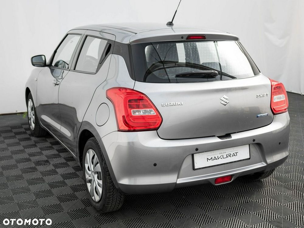 Suzuki Swift - 5