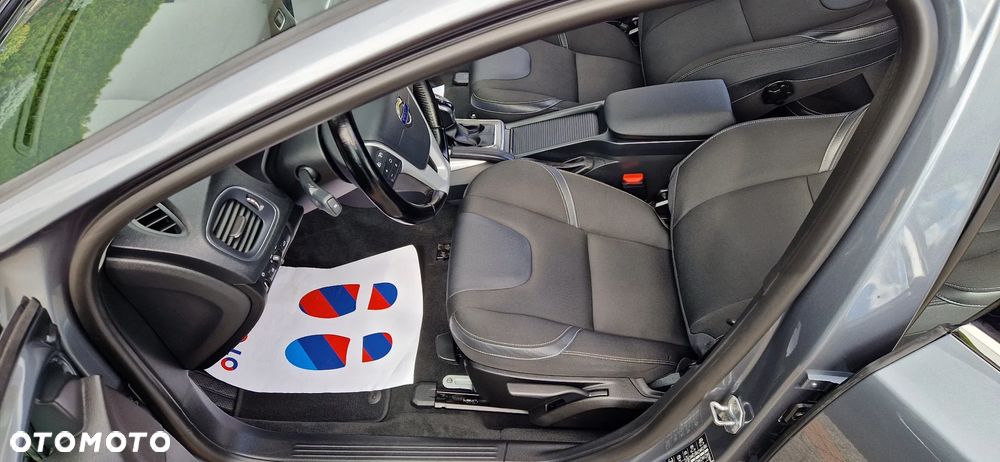 Volvo V40 - 21