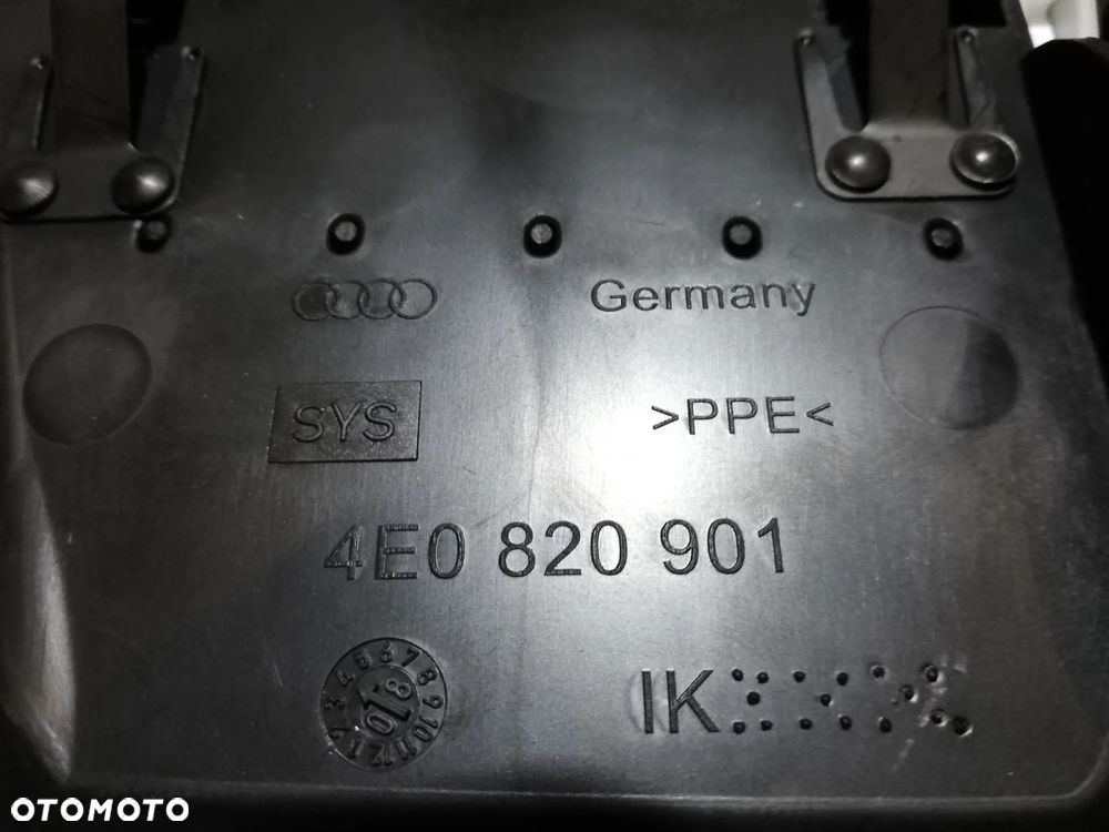 KRATKI NAWIEWU CHROM AUDI A8 D3 - 5