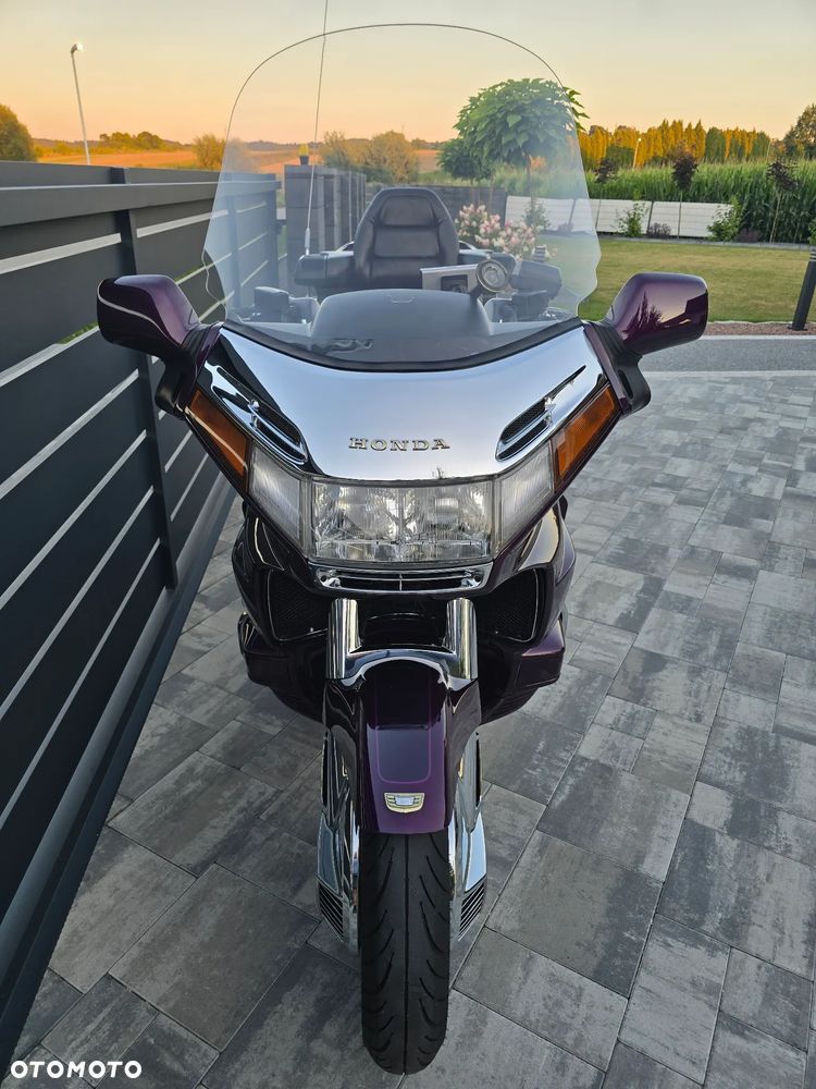 Honda GL - 5