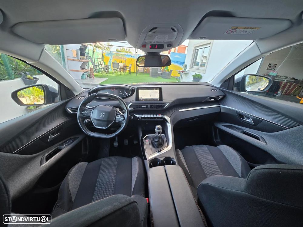Peugeot 3008 1.5 BlueHDi Allure Baixo Consumo - 48
