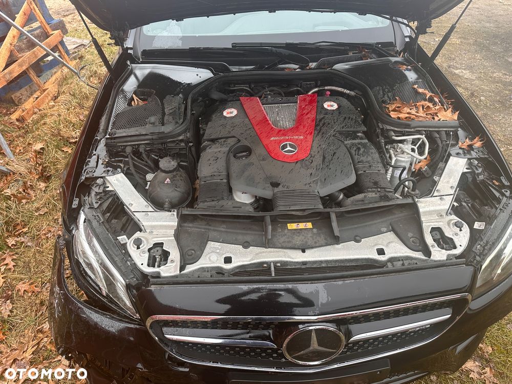 Mercedes-Benz Klasa E 43 AMG 4-Matic - 4