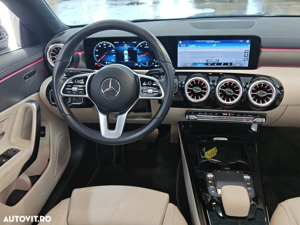 Mercedes-Benz CLA 180 - 3