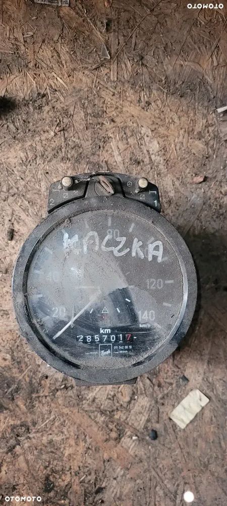 MERCEDES 210D 2.9 KACZKA 93r - TACHOGRAF LICZNIK - 1
