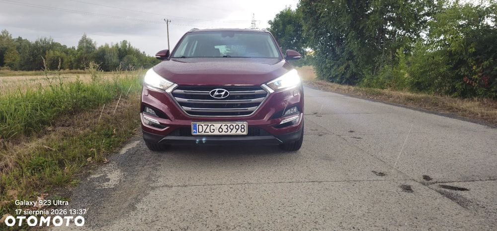 Hyundai Tucson 1.7 CRDI BlueDrive Style 2WD - 2