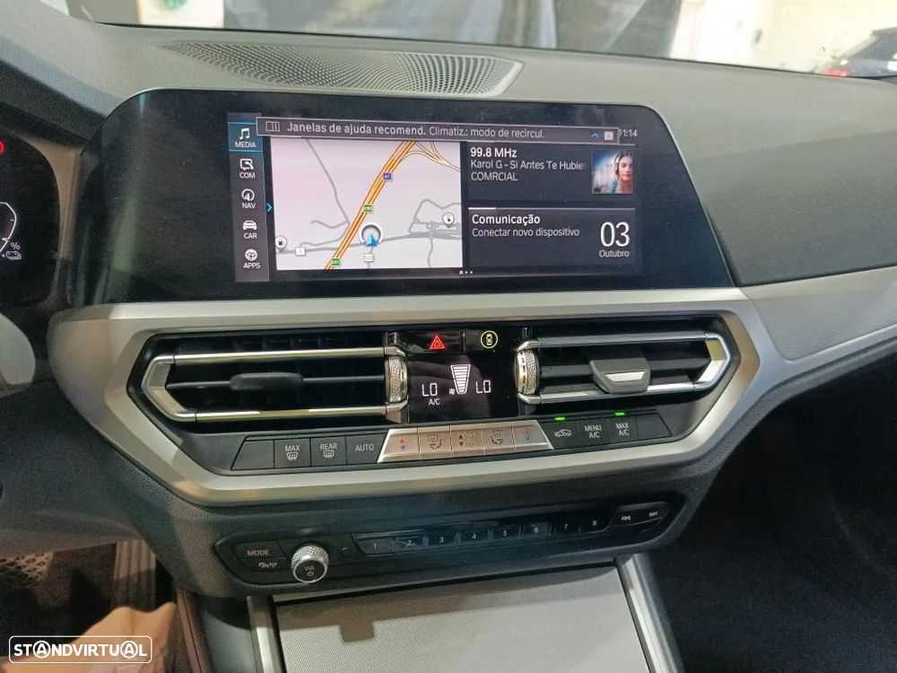 BMW 320 i Touring - 7