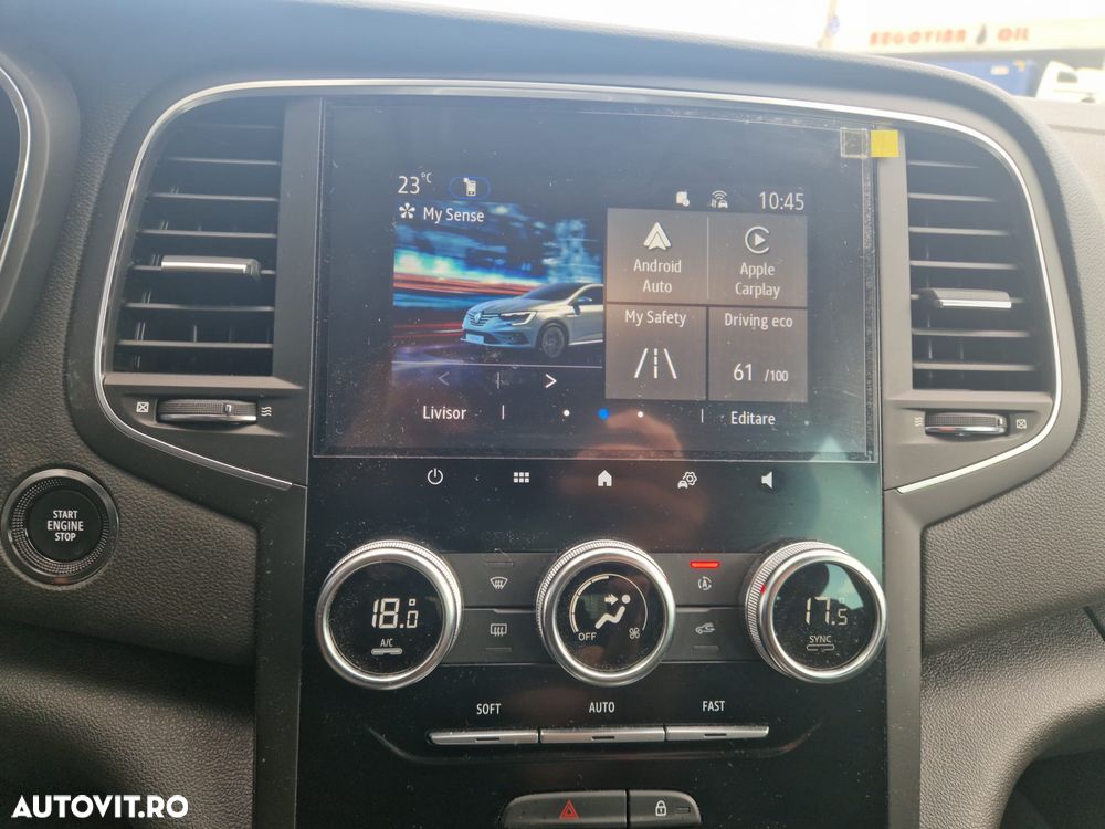 Renault Megane TCe 140 EDC GPF Zen - 17