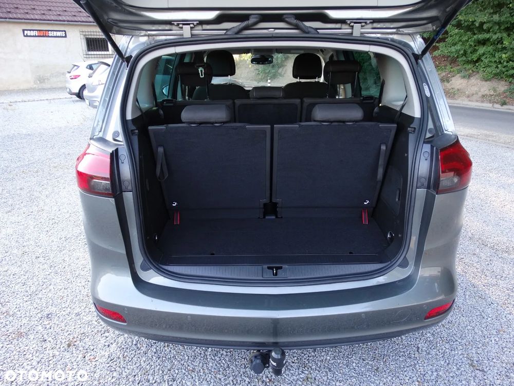 Opel Zafira - 19