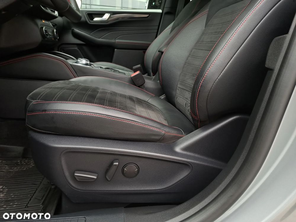 Ford Kuga 2.0 EcoBlue AWD ST-Line X - 21