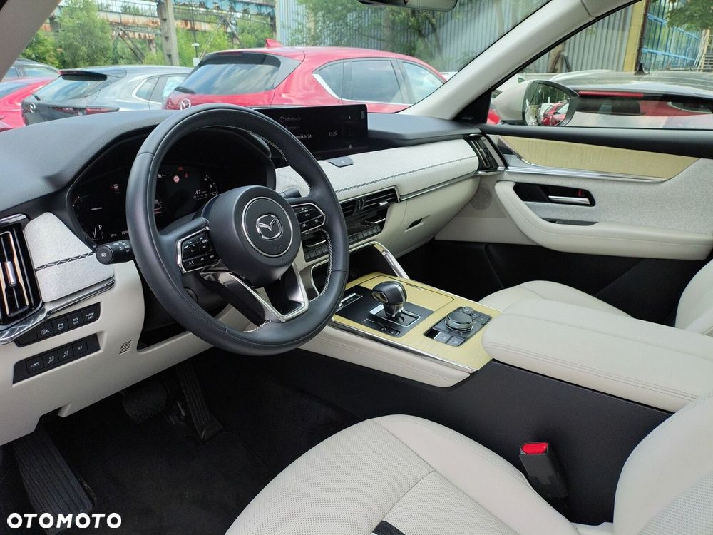 Mazda CX-60 - 12