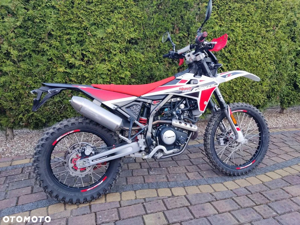 Fantic Inny - 11