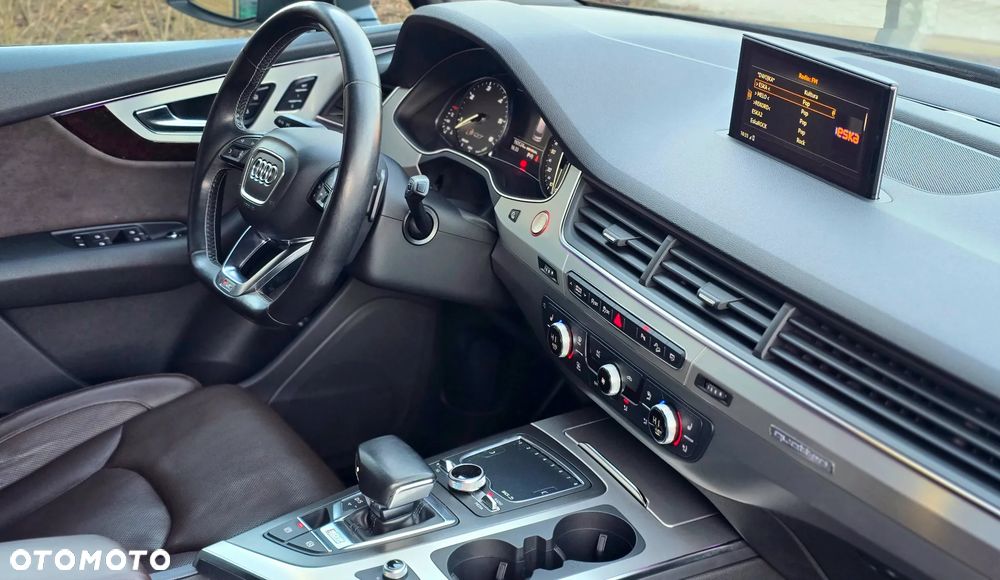 Audi SQ7 - 26