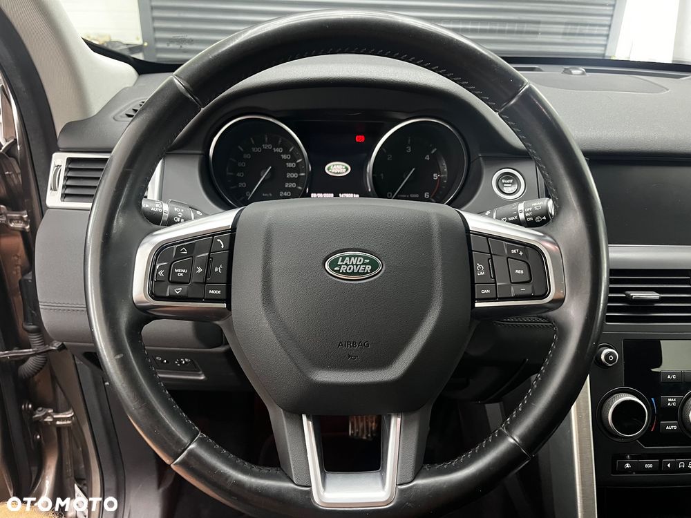 Land Rover Discovery Sport TD4 HSE Luxury - 6