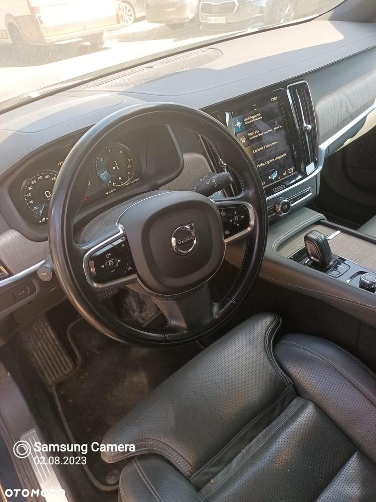 Volvo V90 D5 AWD Momentum Pro - 8