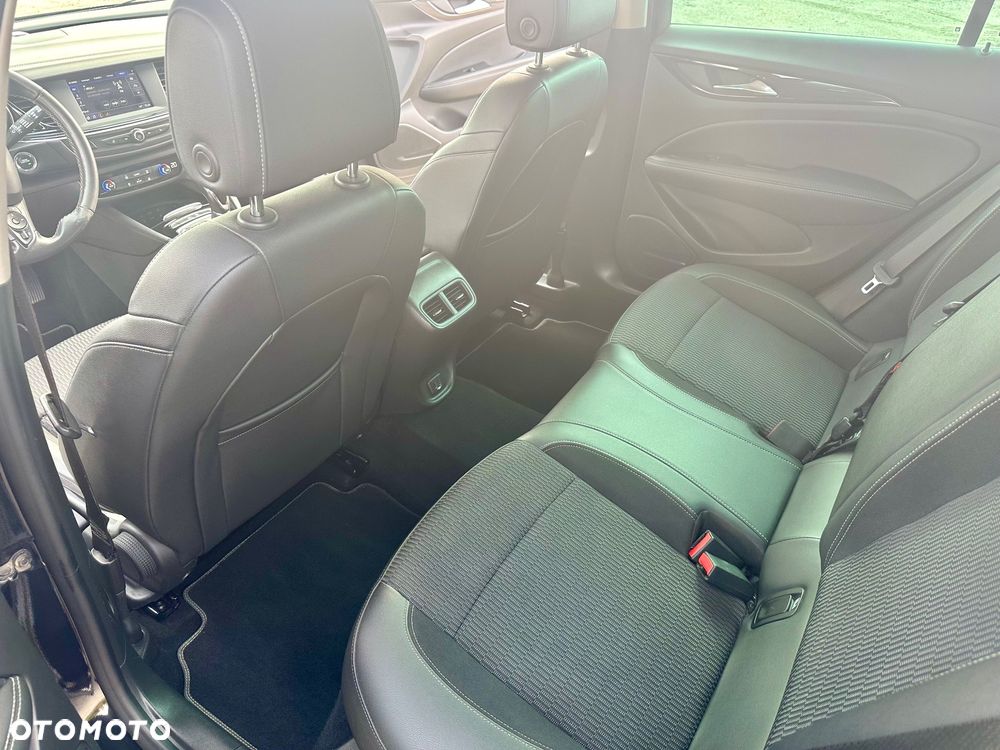 Opel Insignia Sports Tourer 1.6 Diesel Dynamic - 18