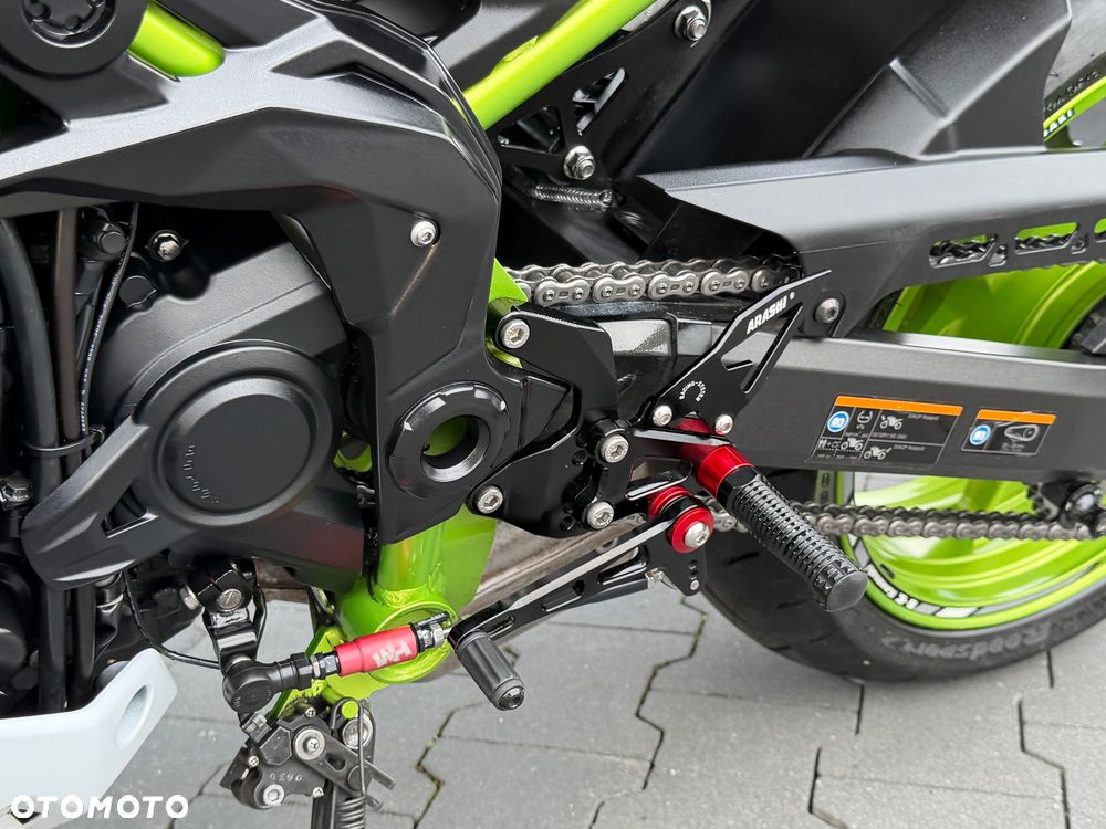 Kawasaki Z 900 - 37