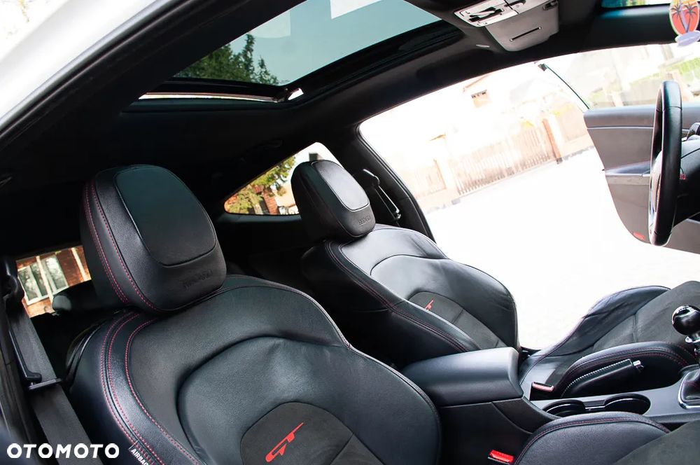 Kia Ceed Cee'd 1.6 T-GDI GT - 34