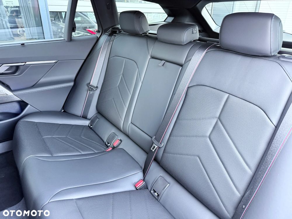 BMW Seria 5 540d xDrive - 33
